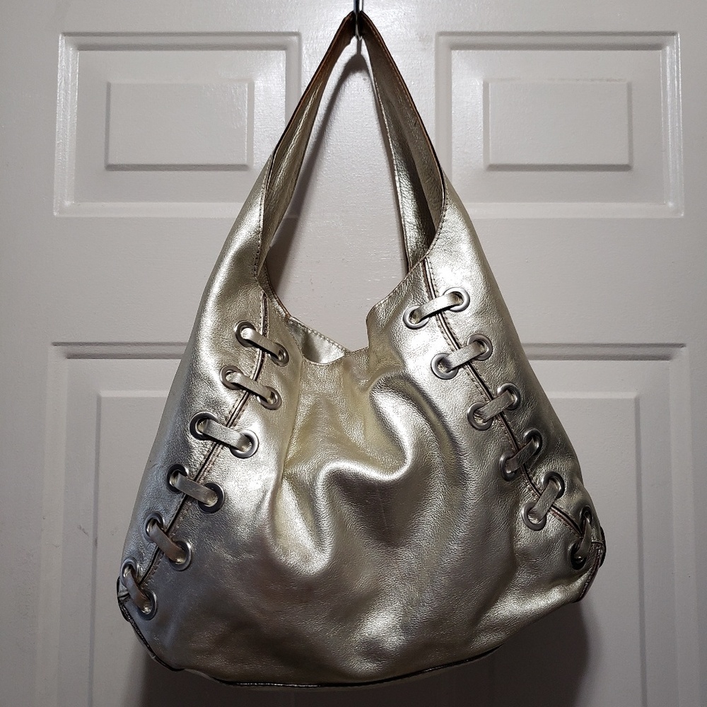 Michael Kors handbag - Picture 2 of 8